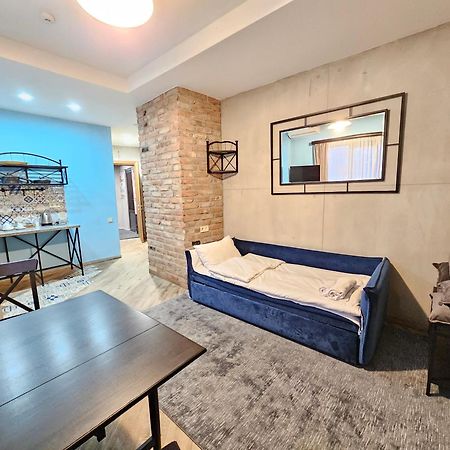 Brooch Boutique Hotel Tbilisi ภายนอก รูปภาพ